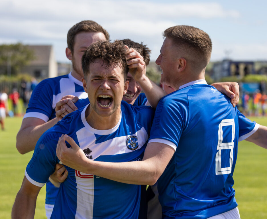 It's been pretty overwhelming' – Scalloway striker signs for Peterhead |  The Shetland Times Ltd