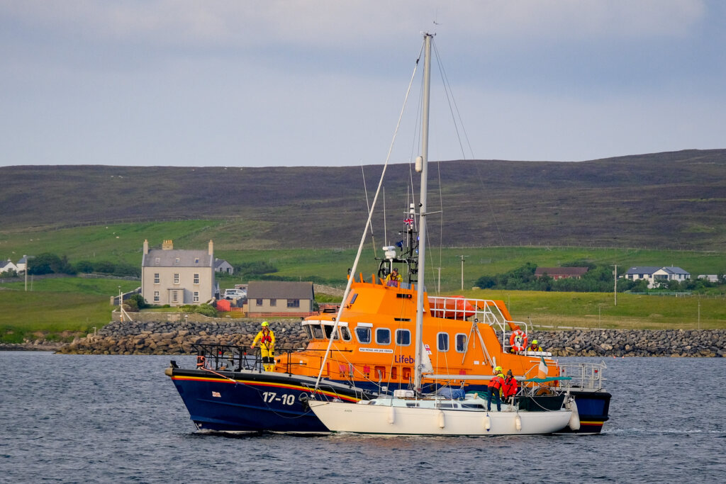 Lifeboat launched to aid vessel in difficulty